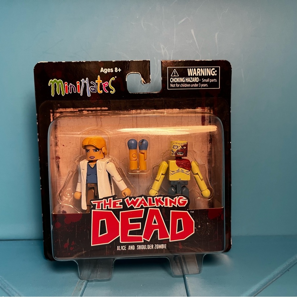 The Walking Dead Minimates - Series 4 - Alice and Shoulder Zombie